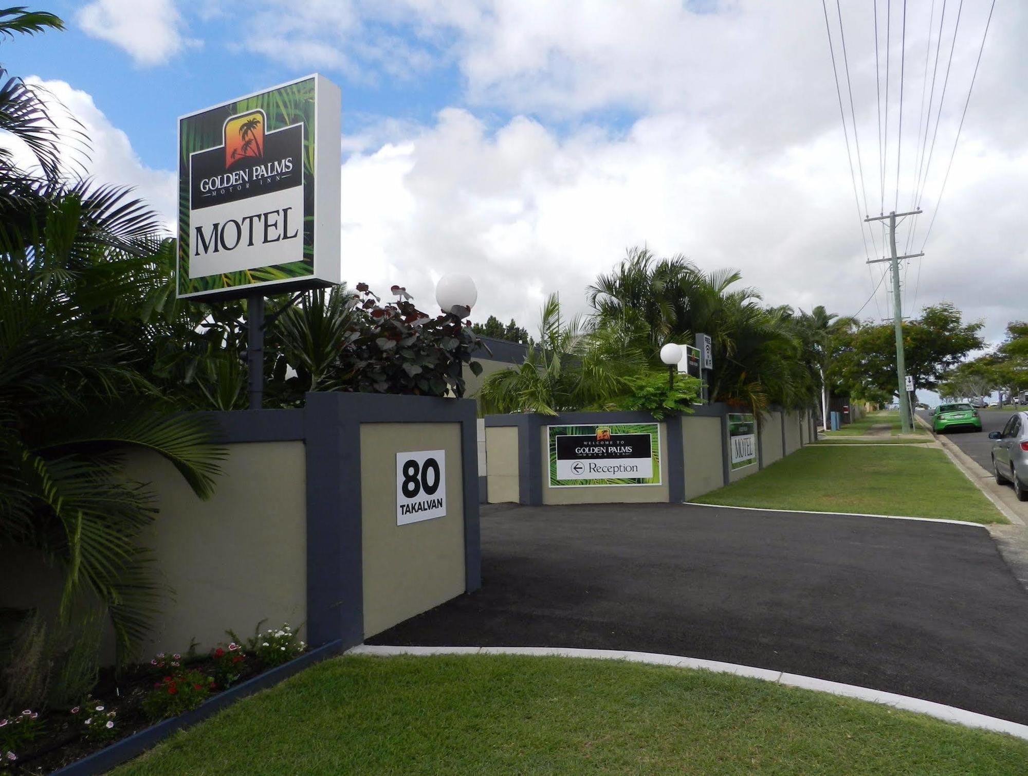 Golden Palms Motor Inn Bundaberg Buitenkant foto